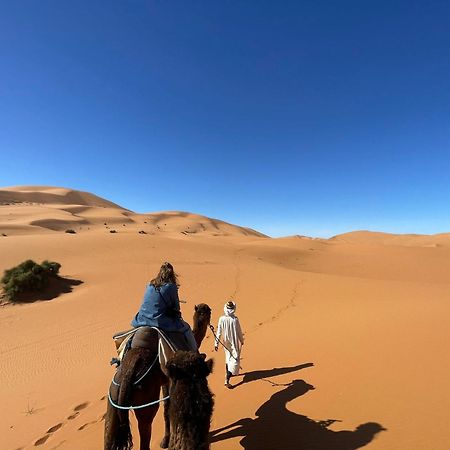 Camp Familia Erg Chebbi Ξενοδοχείο Merzouga Εξωτερικό φωτογραφία