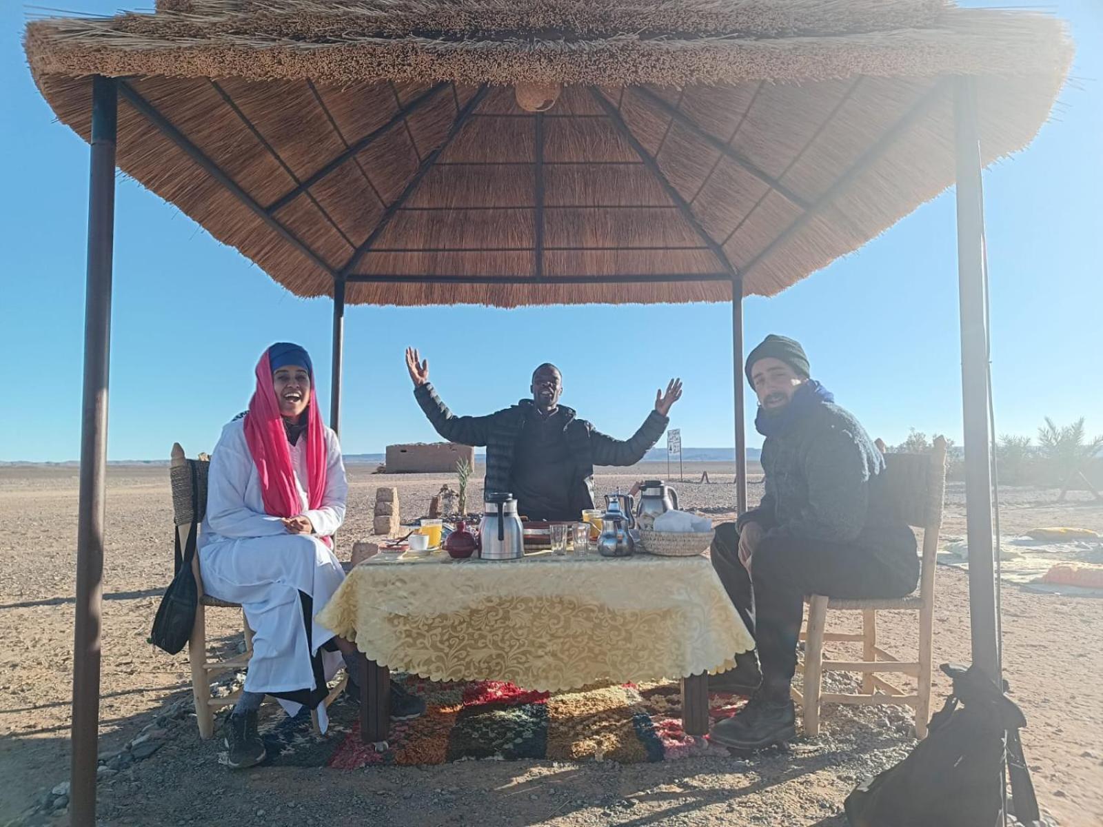 Camp Familia Erg Chebbi Ξενοδοχείο Merzouga Εξωτερικό φωτογραφία