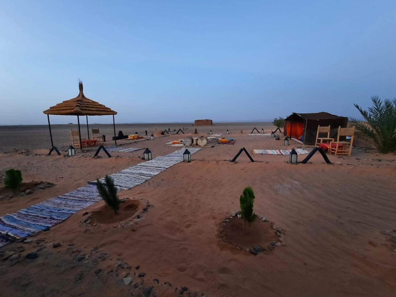 Camp Familia Erg Chebbi Ξενοδοχείο Merzouga Εξωτερικό φωτογραφία
