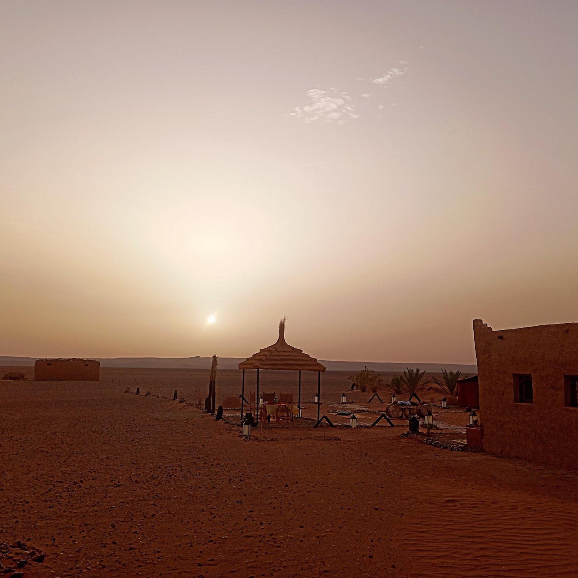 Camp Familia Erg Chebbi Ξενοδοχείο Merzouga Εξωτερικό φωτογραφία